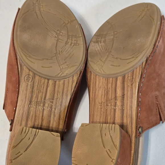 Dansko Maci Coral Orange Nubuck Suede Leather Slide Comfort Clogs Size 37. - Picture 4 of 11